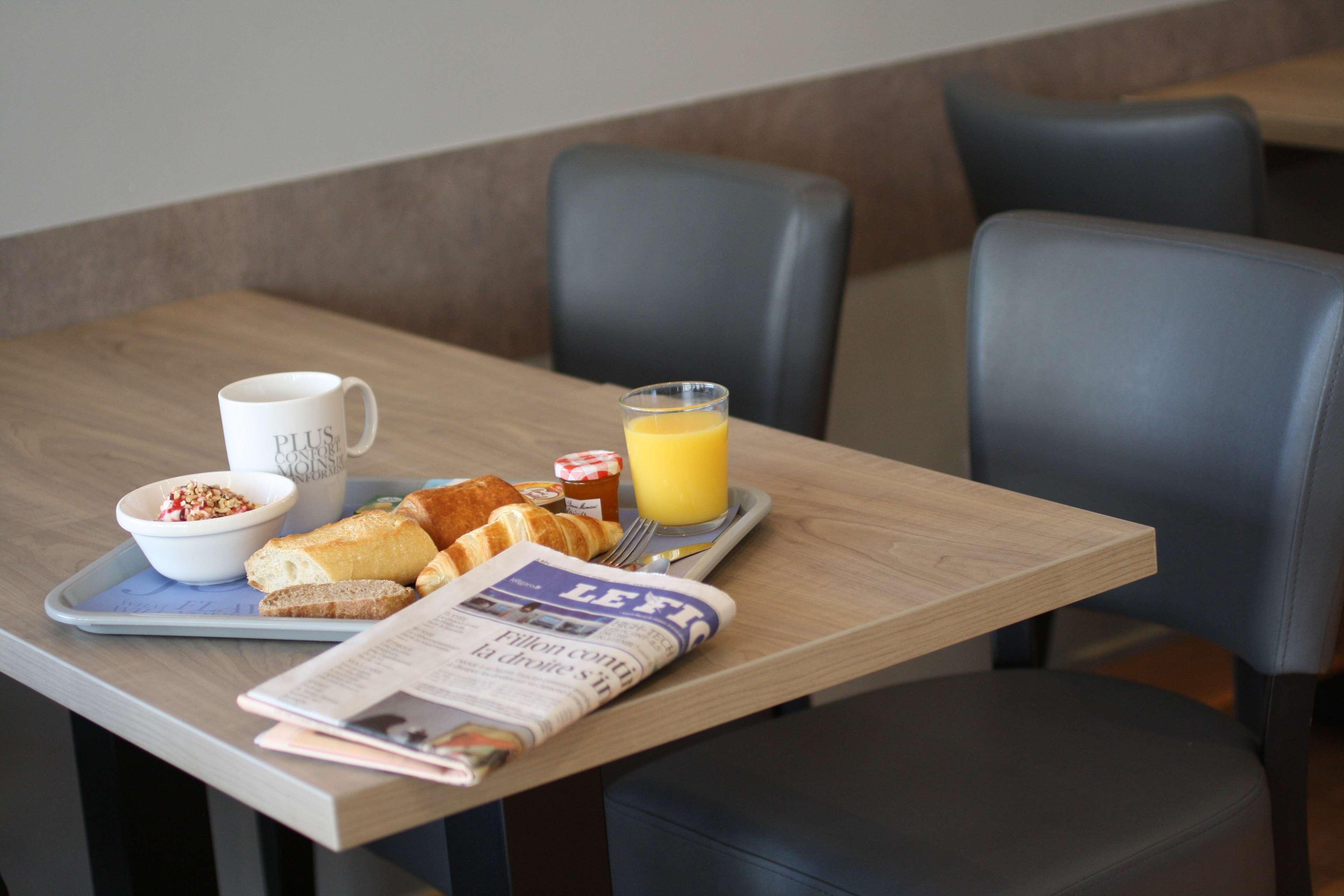 Hotel Kyriad Tours St Pierre Des Corps Gare Saint-Pierre-des-Corps Zewnętrze zdjęcie