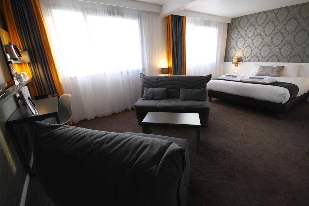 Hotel Kyriad Tours St Pierre Des Corps Gare Saint-Pierre-des-Corps Zewnętrze zdjęcie