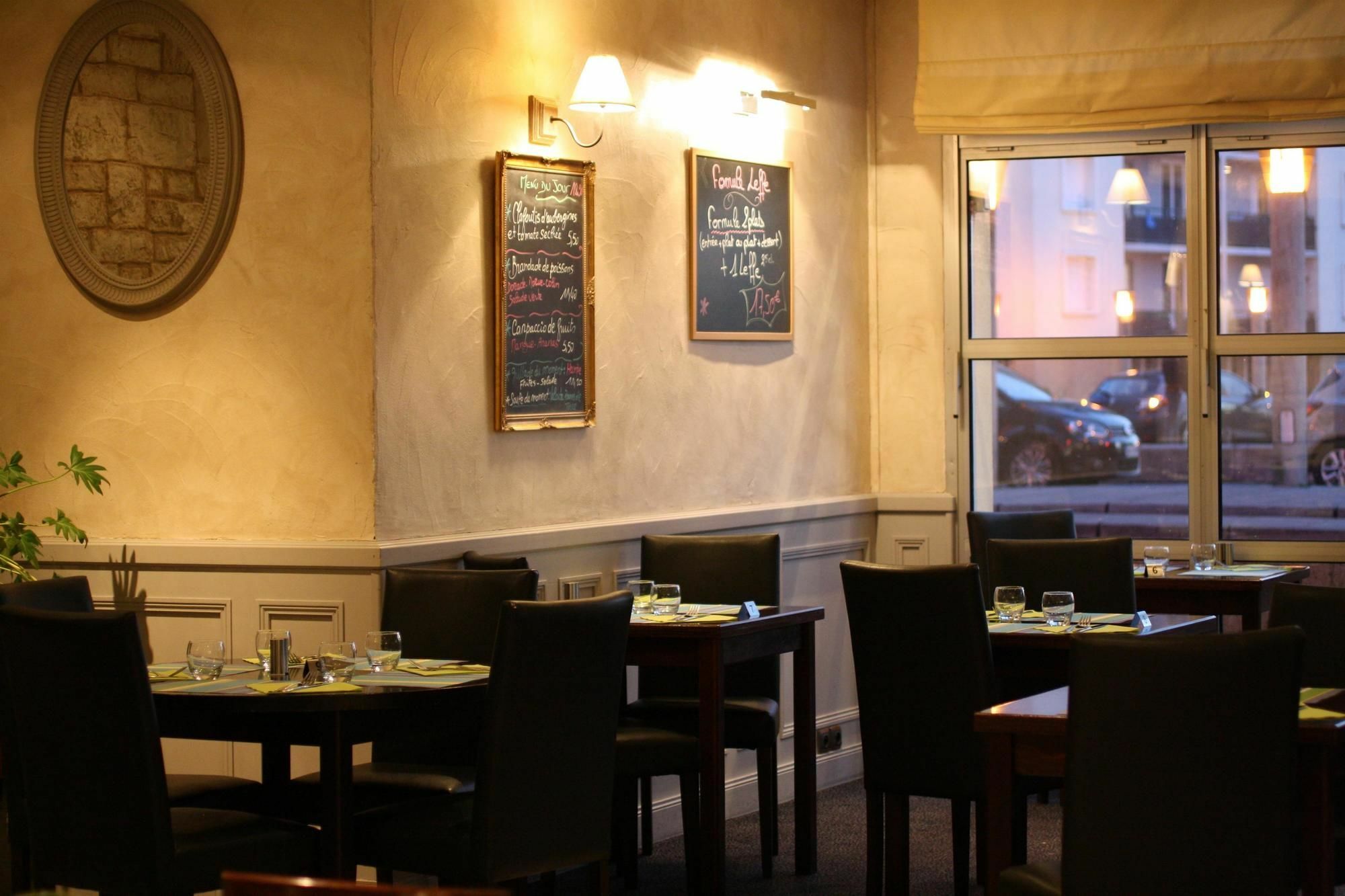 Hotel Kyriad Tours St Pierre Des Corps Gare Saint-Pierre-des-Corps Zewnętrze zdjęcie